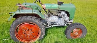 Traktor steyr