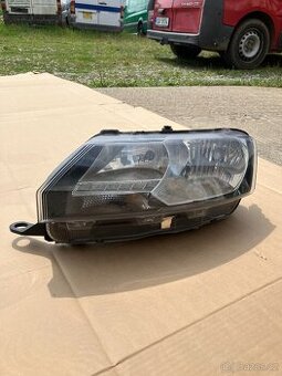 levy leve predni svetlo skoda rapid lift led