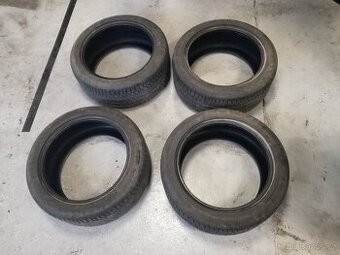 pneumatiky 235/45 R17