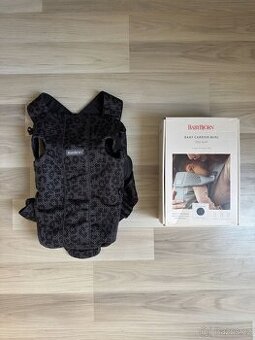 BabyBjörn Nosítko Mini - Anthracite/Leopard