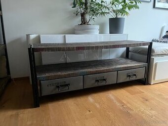 TV stolek Titan xxxlutz 150 cm