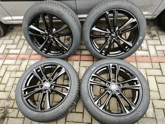 Alu Hyundai 5/114.3 r20 + 255/45 r20 105V XL
- 1