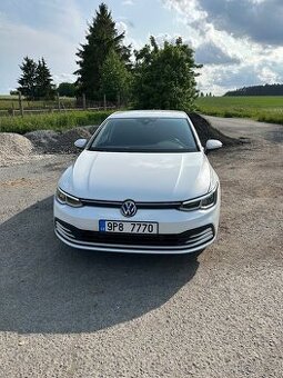 Volkswagen golf 8 1.5 tsi 110kw