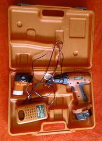 Akušroubovák - 1