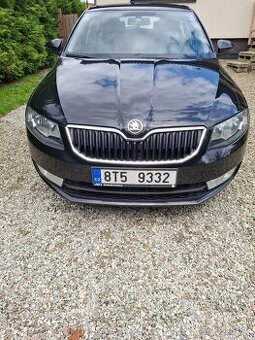 Škoda octavia 3 2.0 tdi,110kw,Elegance,1.maj, ČR ,serviska