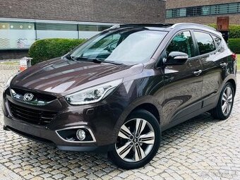 Hyundai ix35 2.0i 122KW MANUÁL LED KAMERA TAŽNÉ SERVISKA