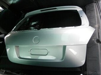 PRODAM ZADNI DVERE NA FABII II KOMBI KOD 9559