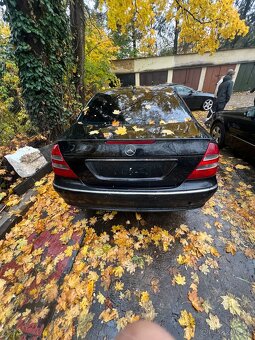 nahradni dily mercedes-benz w211 e320