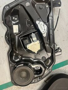 Komplet LP výplň dveří Passat B6 (repro, stahovačka,..)