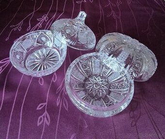 Broušená miska s víčkem