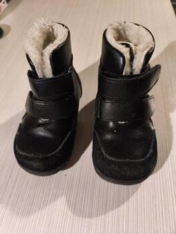 Zimní boty s kožíškem, vel.24
