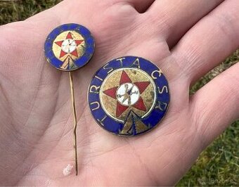 TURISTA ČSR - SMALTOVANÉ ODZNAKY