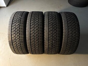 Zimní pneu Bridgestone 235/65R16C