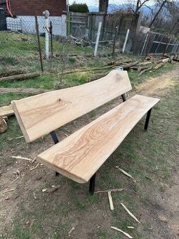 Masivní jasanová lavice