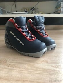 Dětské běžecké boty Madshus, NNN vel. 33