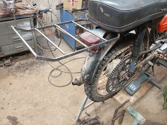 Nosič Jawa 23 mustang