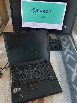 Polofunkční IBM ThinkPad 600E pro sběratele. (rok 1998)