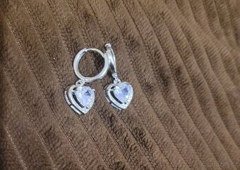 Nové dámské stříbrné náušnice srdce srdíčka 925 a visací