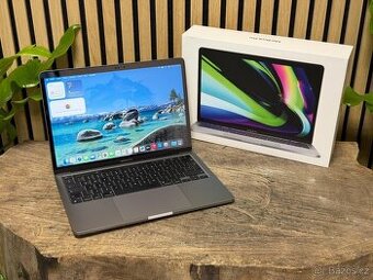 Apple MacBook Pro 13" 2022, M2 8-Core 16GB/256GB Vesmírně š