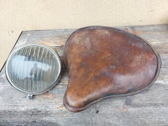 Jawa Special - krasne patinove sedlo a svetlo