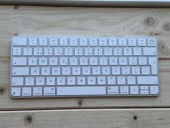 Apple Magic Keyboard 2024 - CZ