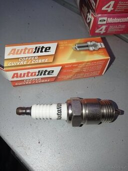 Svíčka Autolite Mustang V8