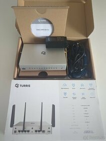 Router Turris Omnia Wi–Fi 6