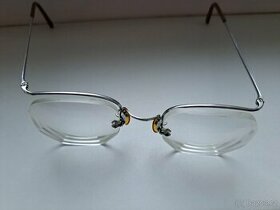 Starožitné brýle