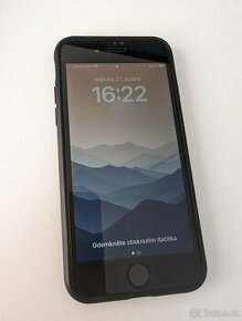iPhone SE (2020), 64GB, černý + nový kryt a krycí sklo