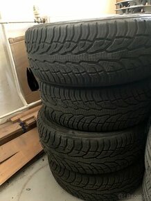 Celoroční pneu Uniroyal 205/50/17