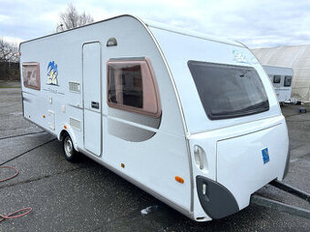 Knaus Royal 580, PALANDY, PŘEDSTAN--sleva--