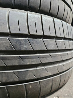225/55R17 97W  EfficientGrip Performance  GOODYEAR