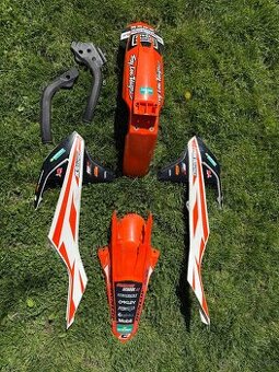 Plasty Ktm 2018