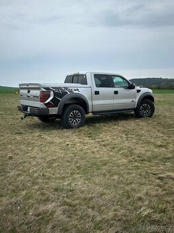 Ford F150 Raptor SVT 6.2