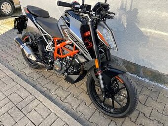 KTM DUKE 125 - nová, záruka