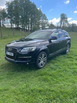 Audi Q7, 3.0 TDI - plná výbava, 7 míst