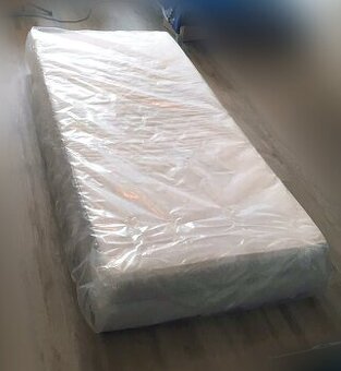 1+1 zdarma matrace 90x200 cm - použité pár měsíců