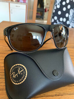 Zánovní Ray-Ban Sluneční Brýle TOOP TOOP...