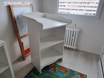 Komoda s přebalovacím pultem IKEA