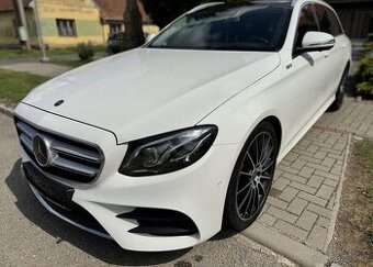 Mercedes-Benz Třídy E E220d COMBI AMG rezervace nafta