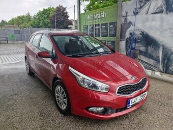 Kia ceed 1.6gdi r.v 2012 koupeno v čr najeto 100092km