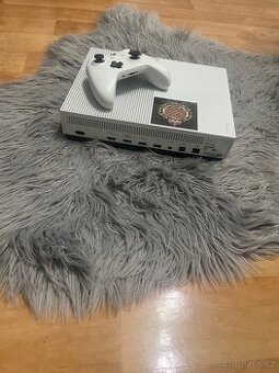 Prodan. X-BOX  ONÉ S -1TB