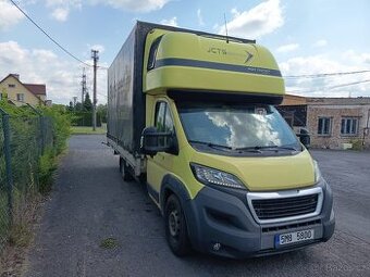 Peugeot Boxer 3.0 valník plachta