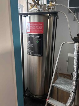 Dura Cyl Liquid Cylinder 210