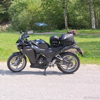 Honda CBR250r
