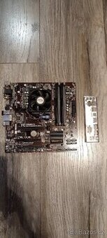 Gigabite GA - F2A88XM - D3H