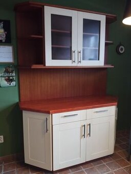 Kredenc skříň příborník