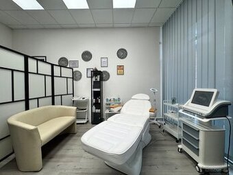Přenechání nájmu kosmetického salonu – Teplice - centrum - 1
