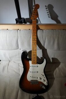 Fender Squier Stratocaster Classic Vibe + Fender Champion 40
