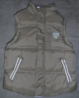 Teplá vesta vel. 134